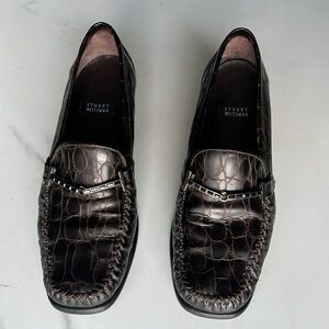 Start Weitzman Patent Crocodile Leather Loafers